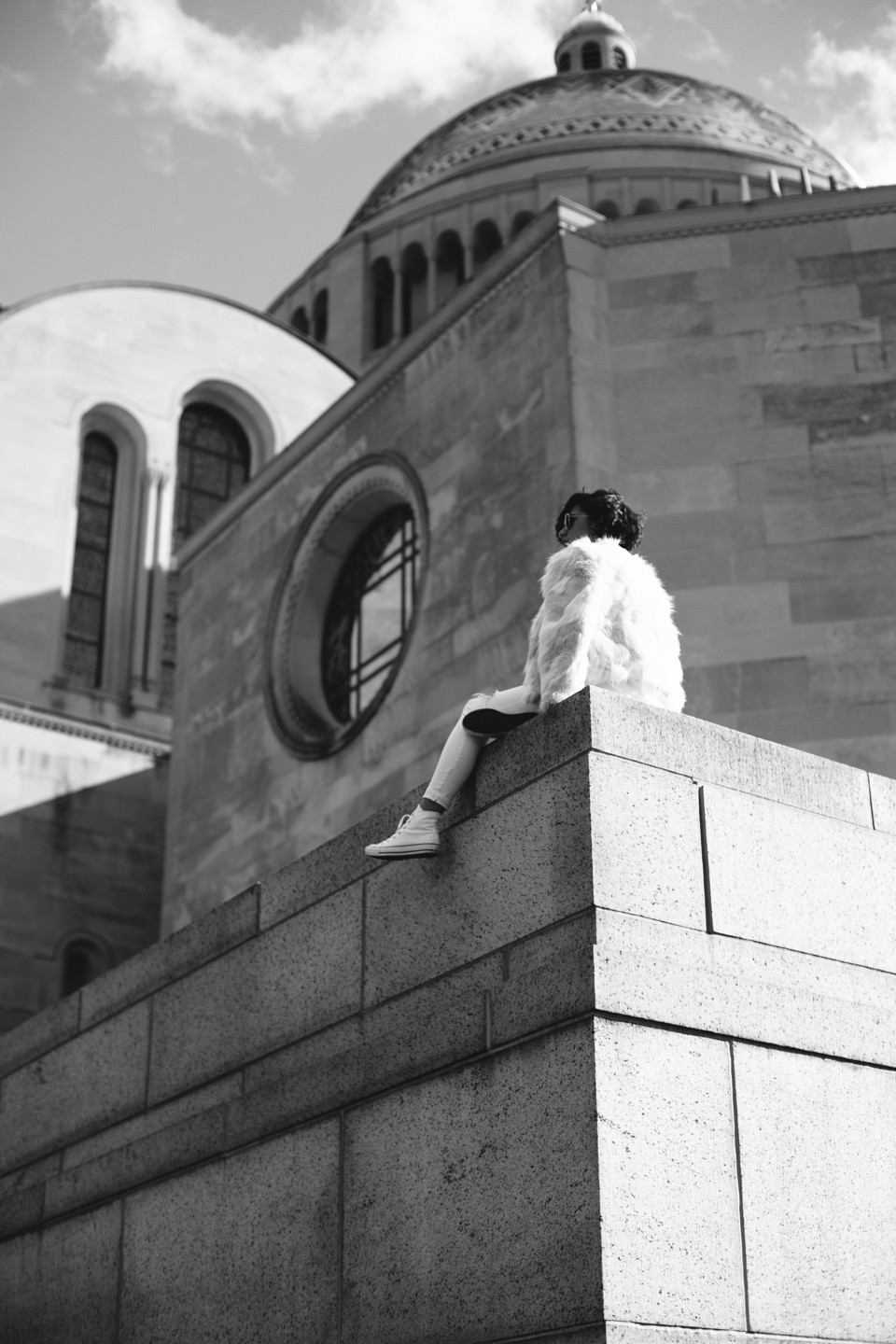 Moonrise-District-Basilica-DC-fur coat-white converse-chuck taylor-17