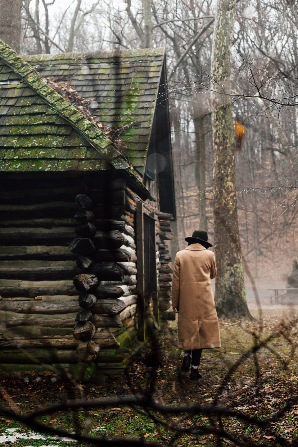 moonrise-district-fog-forever-21-camel-coat-fedora-12